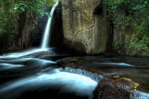 30 Exquisite Waterfall Pictures – APN Photography